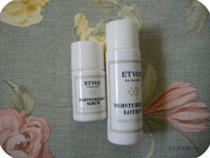 エトヴォス「スターターキット」化粧水と美容液